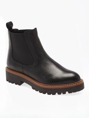 Caslon Miller Water Resistant Lug Chelsea Boot Size 8.5